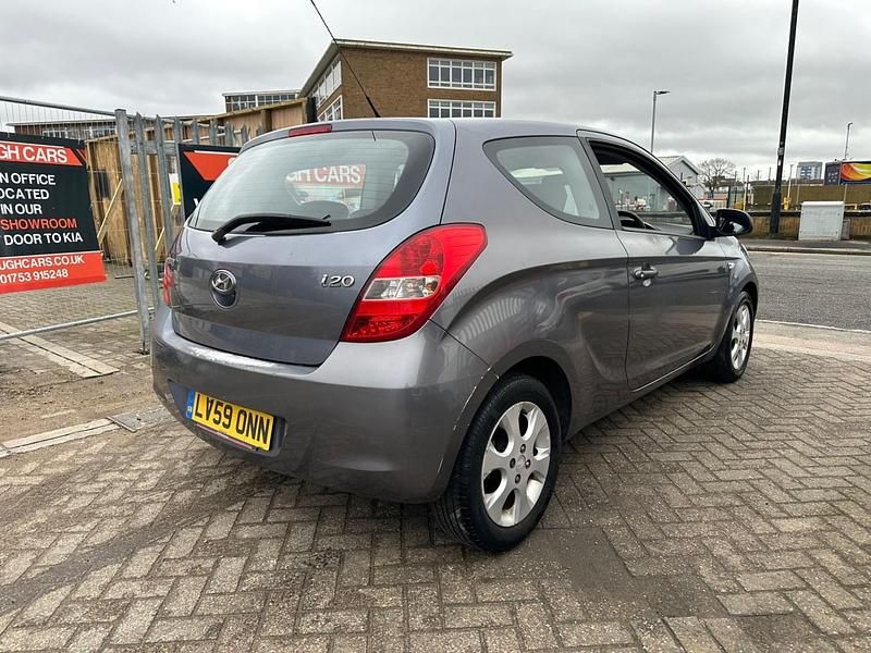 Used Hyundai i20 Comfort 2009 Grey Hatchback