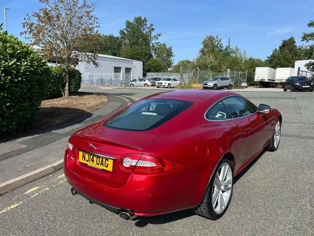 Used Jaguar XK 385 HP (283 kW) 2014 Red Coupe