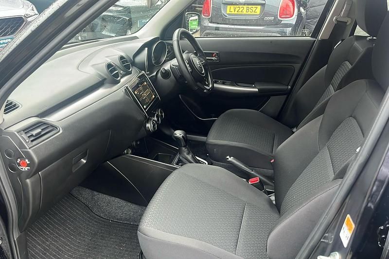 Used Suzuki Swift SZ5 83 HP (61 kW) 2022 Black Hatchback