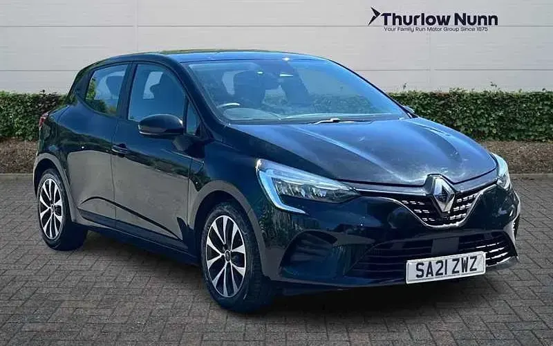 Used Renault Clio Iconic 90 HP (66 kW) 2021 Hatchback