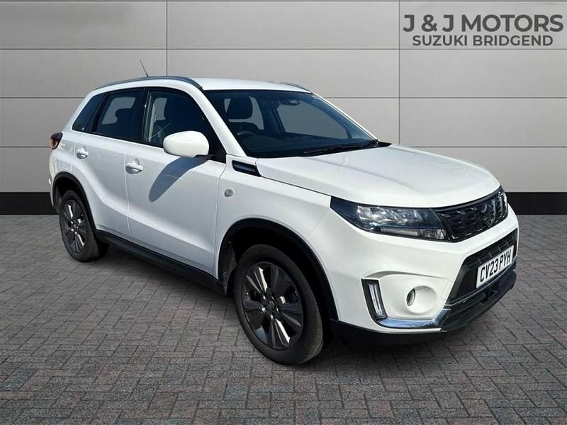 White Used 2023 Suzuki Vitara SZ-T SUV | £18,495 (A bit pricey) - Image 1/4