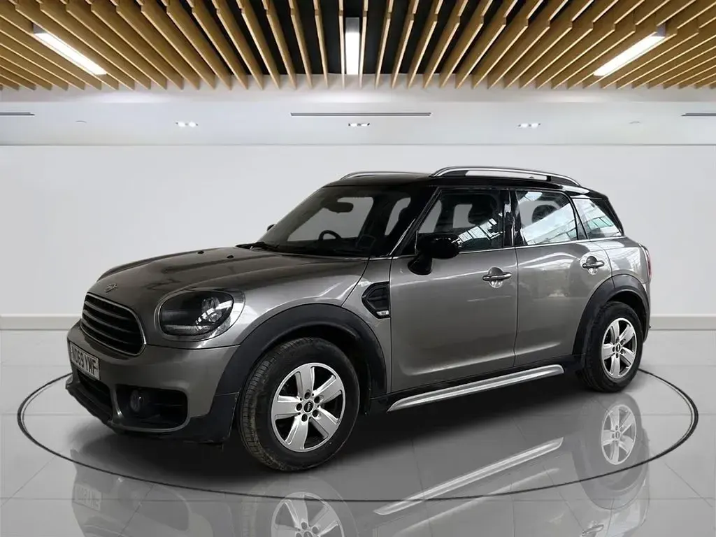 Used Mini Cooper Classic 136 HP (100 kW) 2020 Silver Hatchback