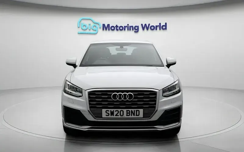 Begagnad Audi Q2 S-Line 116 HK (85 kW) 2020 Vit SUV