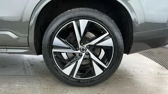 Used Volvo XC90 R-Design 235 HP (172 kW) 2021 Grey SUV