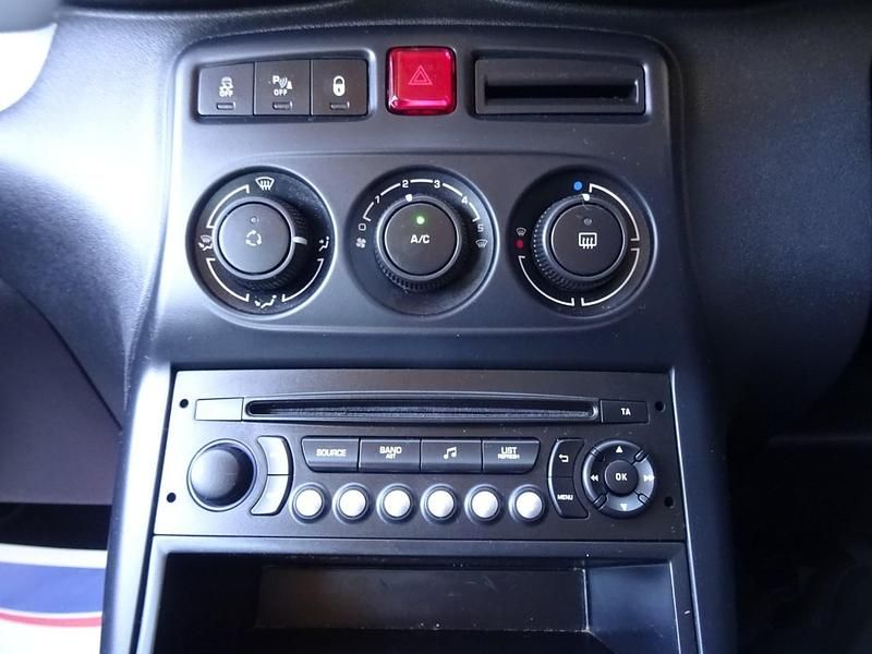 Używany Citroën C3 Picasso PureTech 2016 Szary Minivan