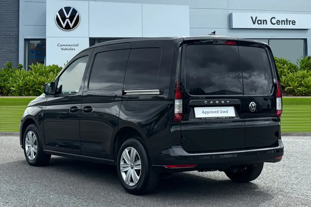 Used VW Caddy 122 HP (89 kW) 2025 Black MPV