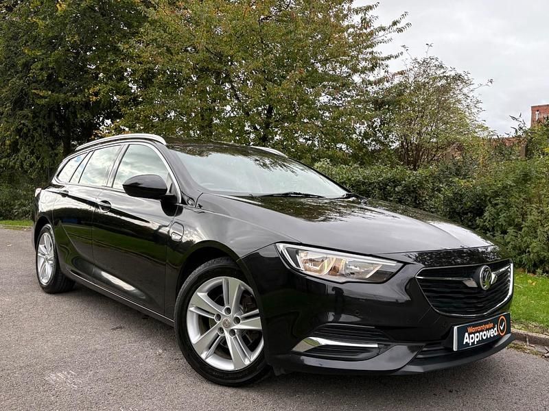 Black Used 2018 Vauxhall Insignia Estate | £4,795 (Fair price) - Image 1/4