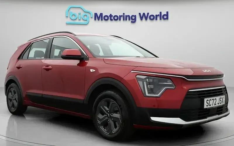 Gebraucht Kia Niro 141 PS (103 kW) 2023 SUV