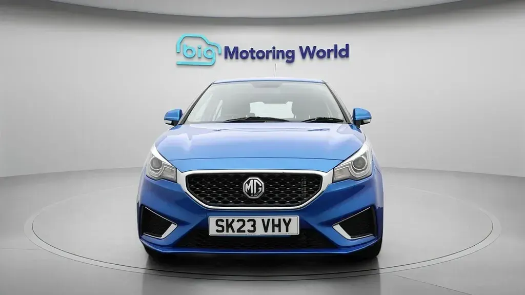 Usado MG MG3 Exclusive 2023 Azul Utilitario