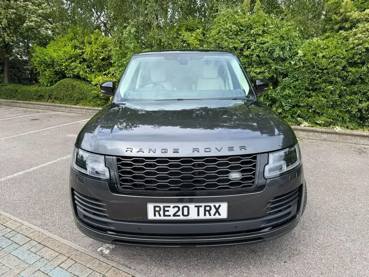 Used Land Rover Range Rover Vogue SE 275 HP (202 kW) 2020 Grey SUV