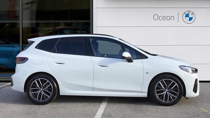 Used BMW 223 Active Tourer M Sport 215 HP (158 kW) 2022 White MPV
