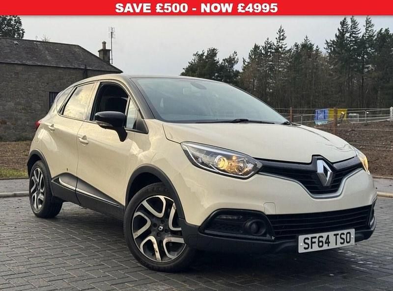 White Used 2014 Renault Captur Dynamique SUV | £4,995 (Fair price) - Image 1/4