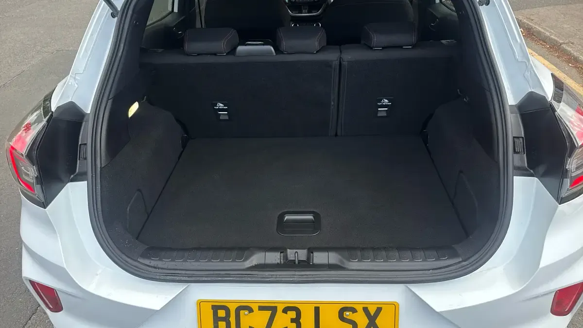 Used Ford Puma ST-Line 125 HP (91 kW) 2024 White SUV