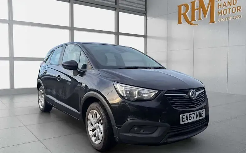 Used Vauxhall Crossland X S 110 HP (80 kW) 2017 Black SUV
