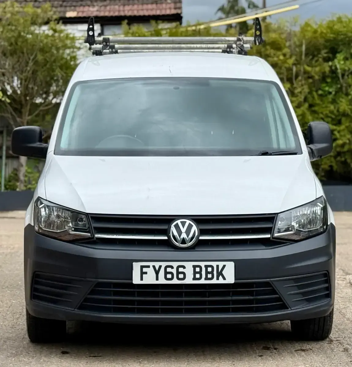 Used VW Caddy Startline 75 HP (55 kW) 2016 White MPV