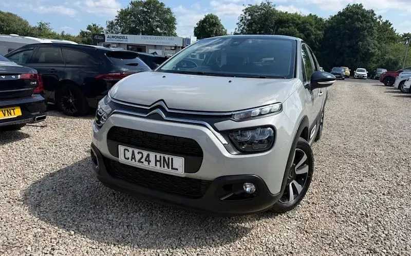 Used Citroën C3 PureTech 83 HP (61 kW) 2024 Hatchback