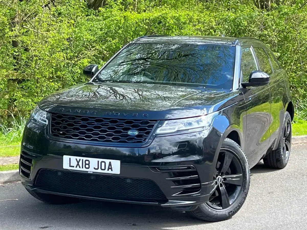 Used Land Rover Range Rover Velar R-Dynamic 240 HP (176 kW) 2018 Black SUV