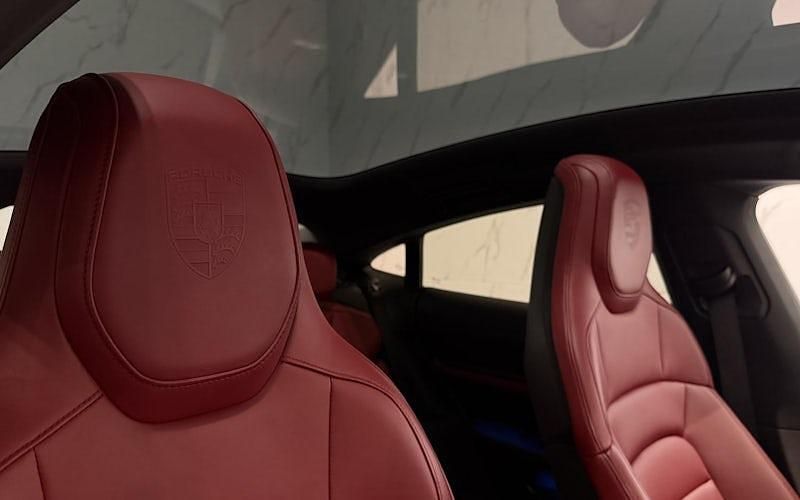 Used Porsche Taycan 389 kW (530 HP) 2023 Sedan