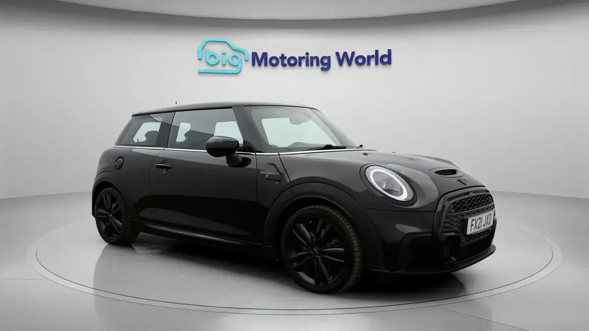 Used Mini Cooper S Hatch 178 HP (130 kW) 2021 Hatchback