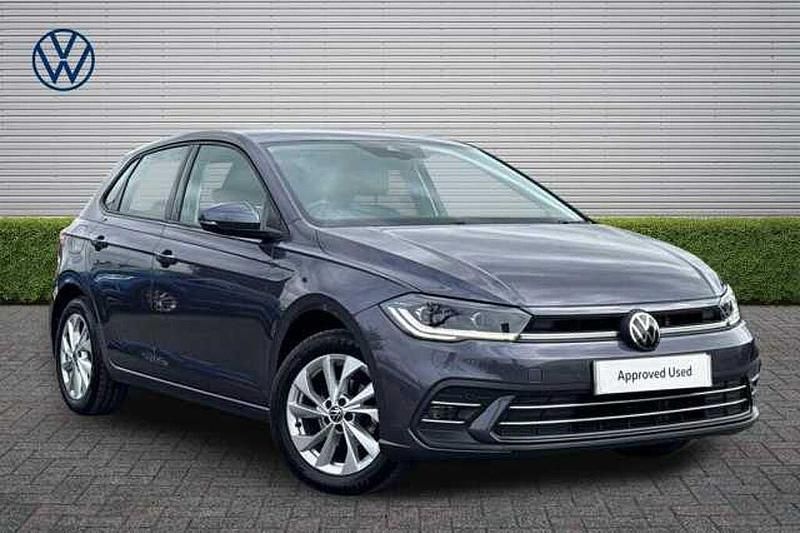 Usado VW Polo Style 95 HP (69 kW) 2024 Cinzento Citadino
