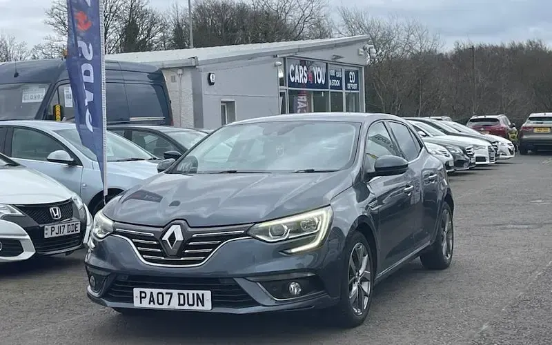 Used Renault Mégane Dynamique 110 HP (80 kW) 2018 Grey Hatchback