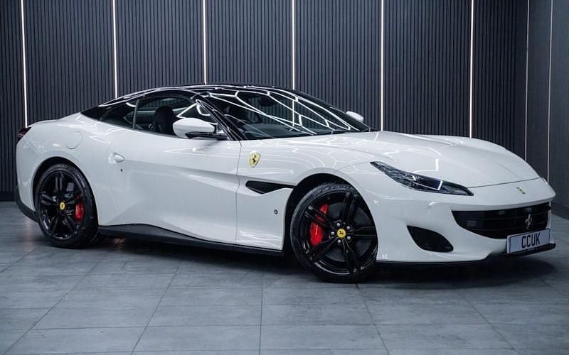 Used 2018 Ferrari Portofino Cabriolet | £114,990 - Image 1/4