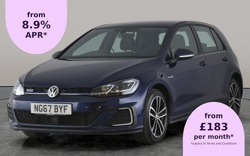 Used 2020 VW Golf VII GTE Hatchback | £11,024 (Good price) - Image 1/2