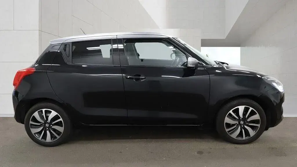 Used Suzuki Swift SZ5 2017 Black/silver Hatchback