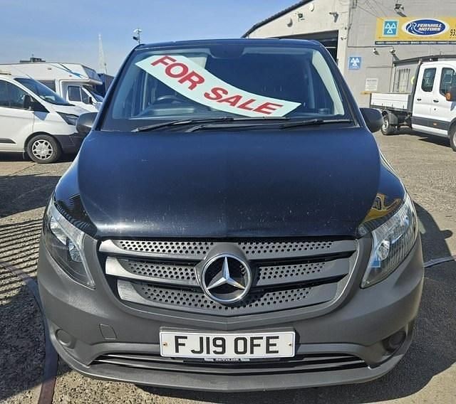 Begagnad Mercedes Vito 2019 Vit Van