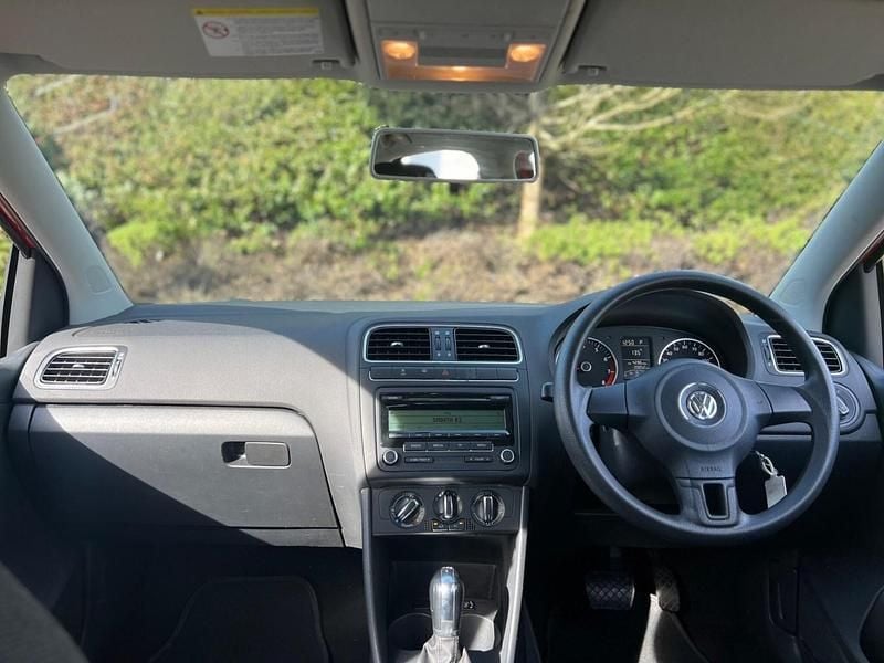 Used VW Polo SE 85 HP (62 kW) 2010 Orange Hatchback