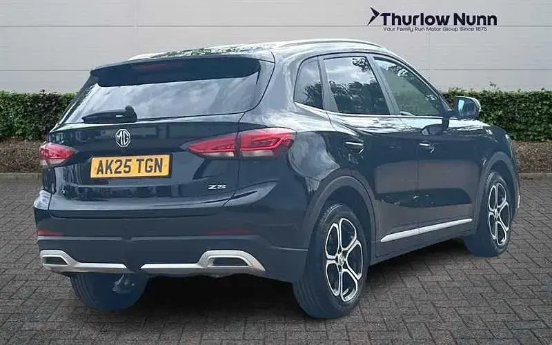 Used MG ZS SE 116 HP (85 kW) 2025 Black SUV