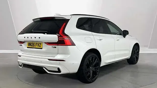 Used Volvo XC60 Ultra 449 HP (330 kW) 2026 White SUV