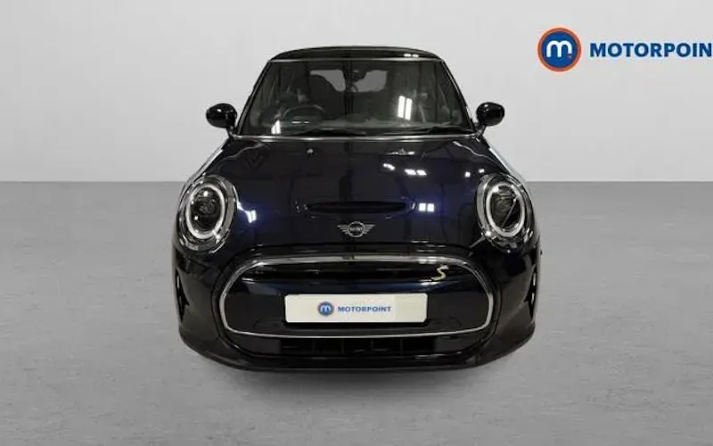 Begagnad Mini Cooper Level 3 135 kW (184 HK) 2023 Halvkombi
