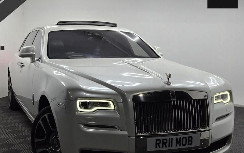 Usado Rolls Royce Ghost 571 HP (419 kW) 2016 Sedan