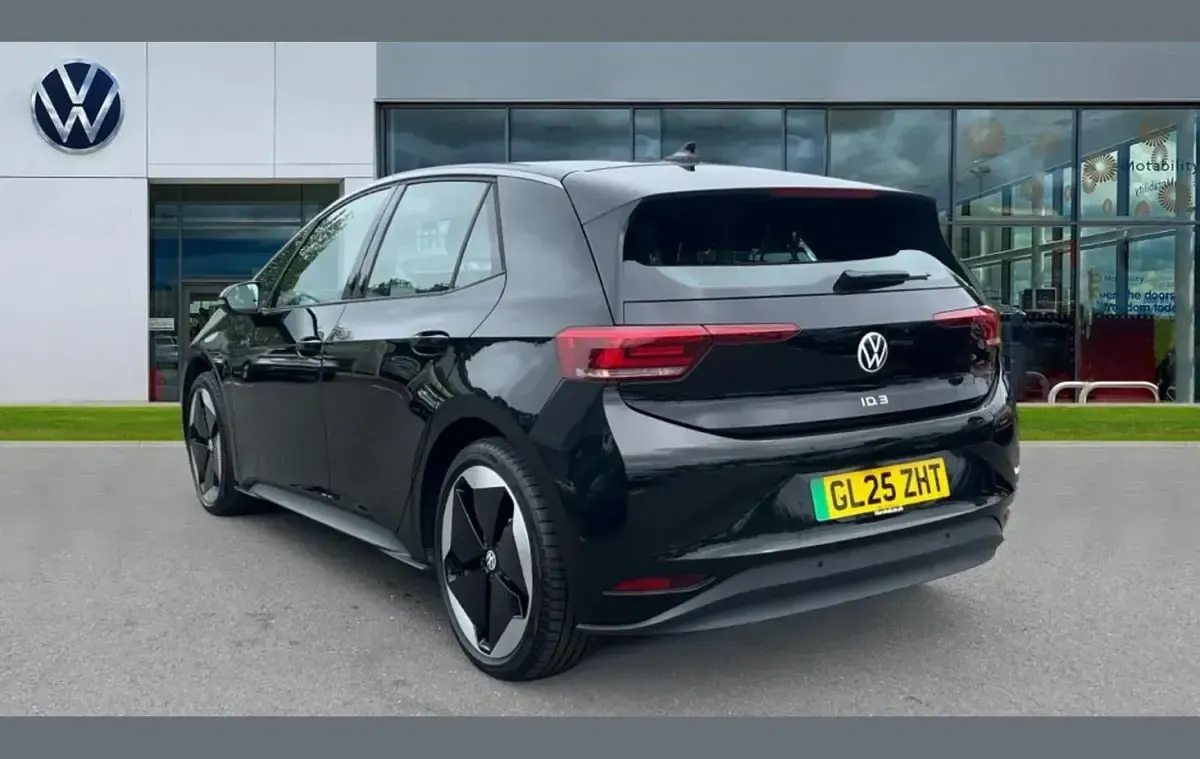 Used VW ID.3 Pro 147 kW (200 HP) 2025 Black Hatchback