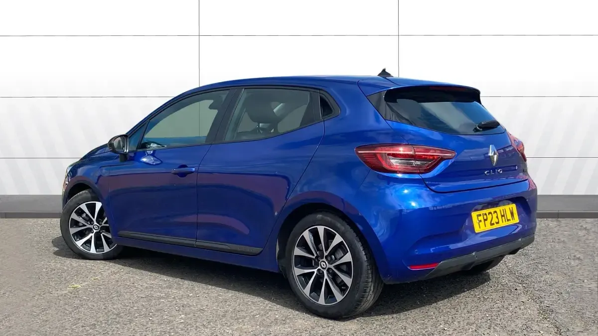 Used Renault Clio Evolution 145 HP (106 kW) 2023 Blue Hatchback