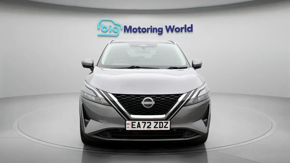 Used Nissan Qashqai N-Connecta 140 HP (102 kW) 2023 Grey SUV