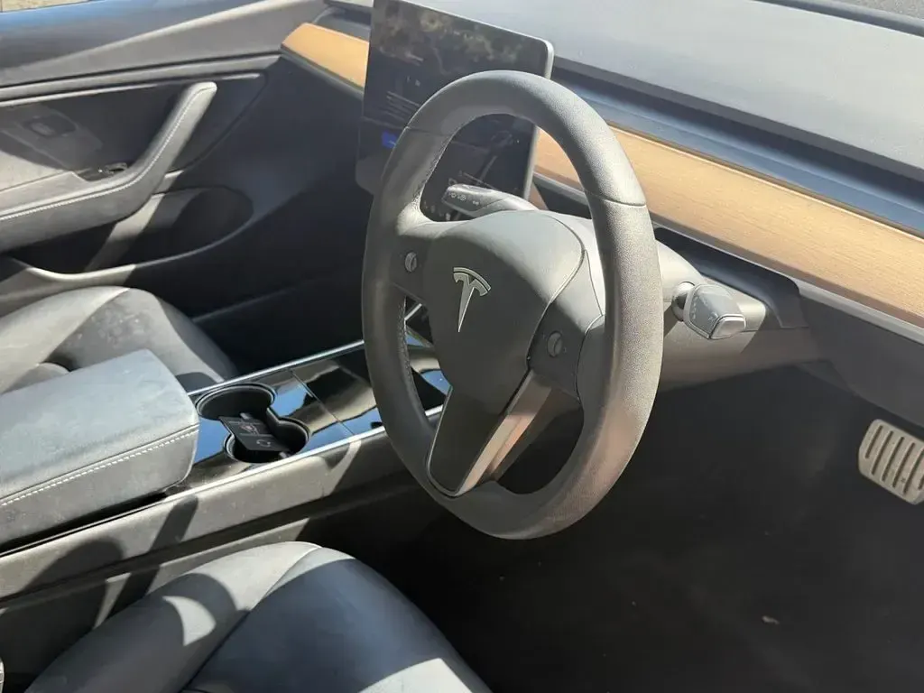Used Tesla Model 3 Performance 461 kW (627 HP) 2020 Grey Sedan
