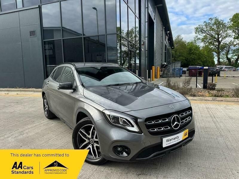 Used Mercedes GLA180 Urban 125 HP (91 kW) 2019 Grey SUV