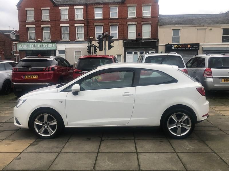 Używany Seat Ibiza 2013 Biały Hatchback
