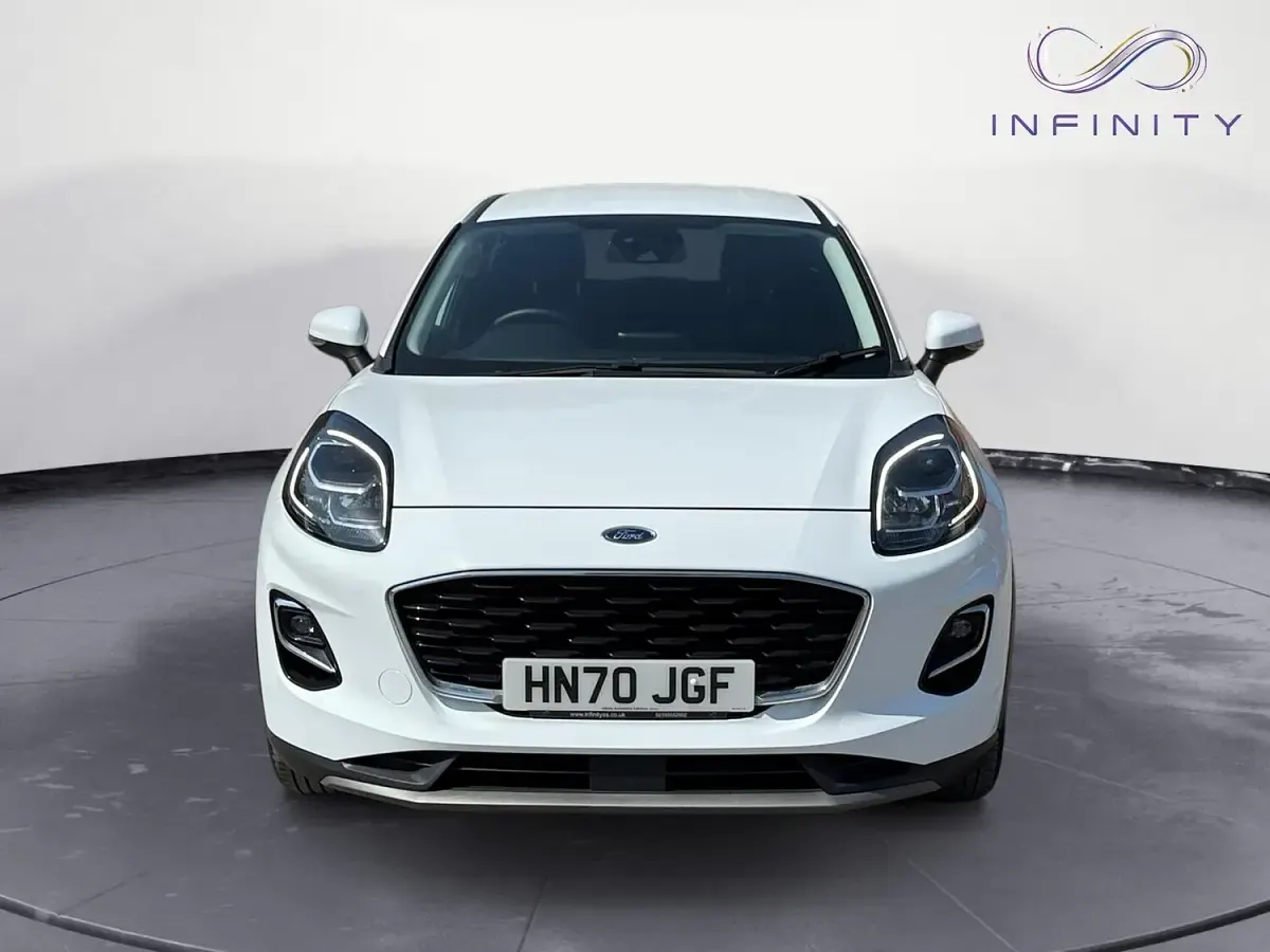 Used Ford Puma Titanium 125 HP (91 kW) 2020 White SUV