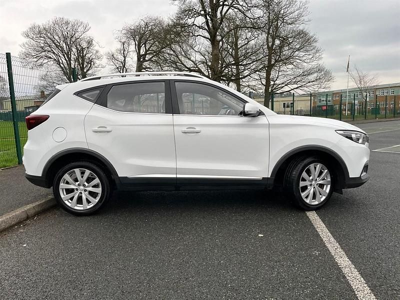Used MG ZS Excite 106 HP (77 kW) 2019 White SUV