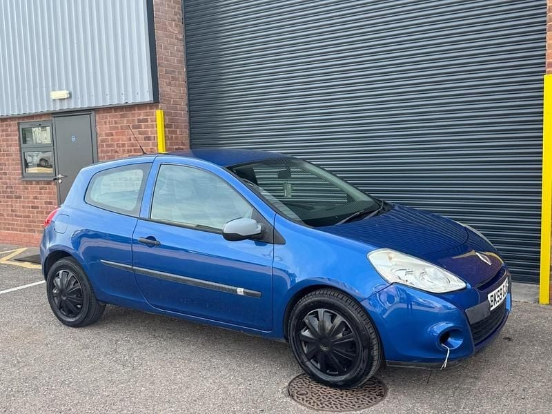 Used Renault Clio II Extreme 2009 Blue Hatchback