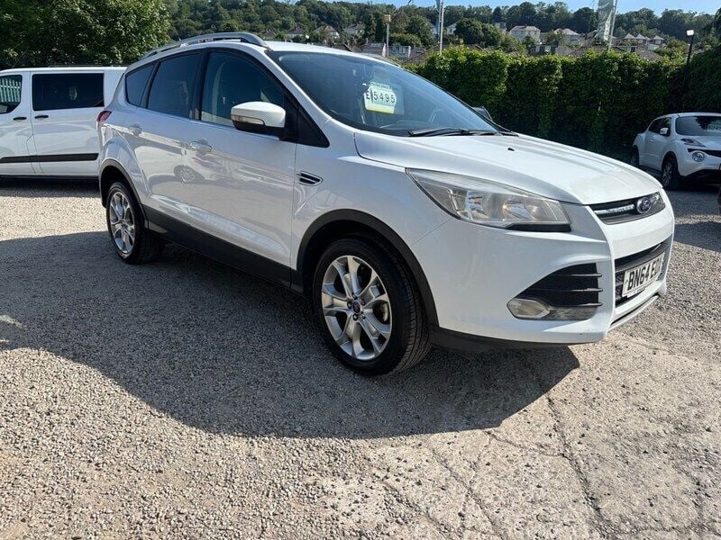 White Used 2014 Ford Kuga Zetec SUV | £5,295 (Fair price) - Image 1/4