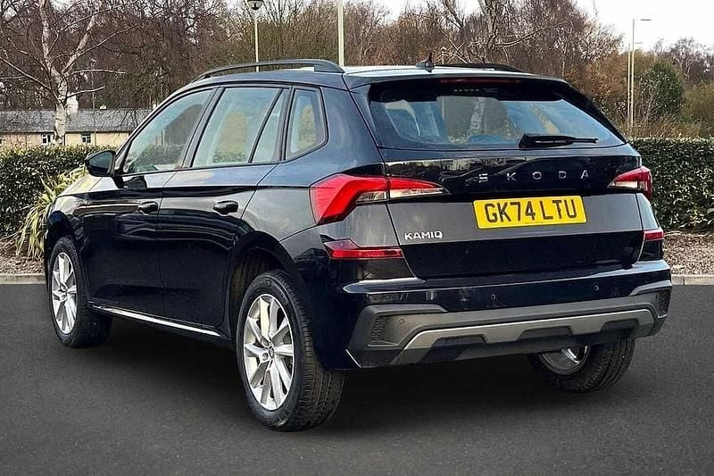 Used Skoda Kamiq SE 113 HP (83 kW) 2024 Black magic pearl effect SUV