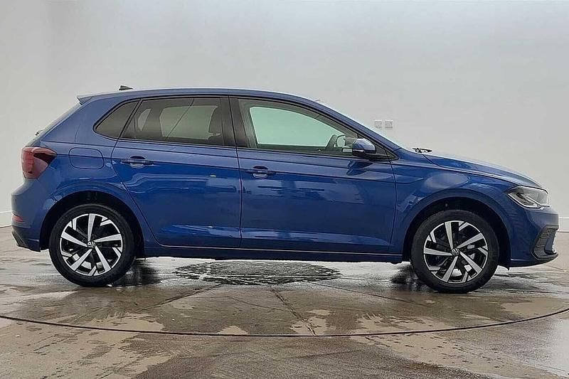 New VW Polo Match 95 HP (69 kW) 2025 Blue Hatchback