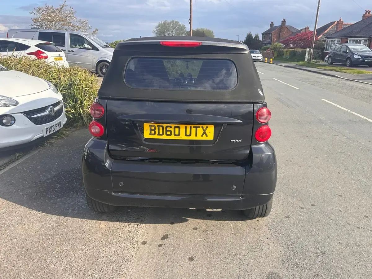 Used Smart ForTwo Cabrio Pulse 2011 Black Cabriolet