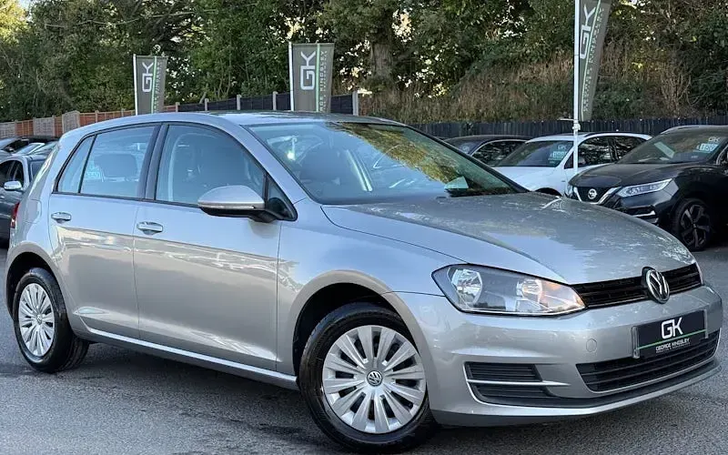 Used VW Golf VII S 86 HP (63 kW) 2014 Hatchback