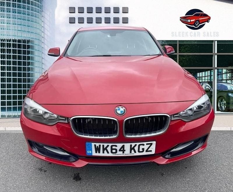 Used BMW 316 Sport Line 116 HP (85 kW) 2014 Red Sedan