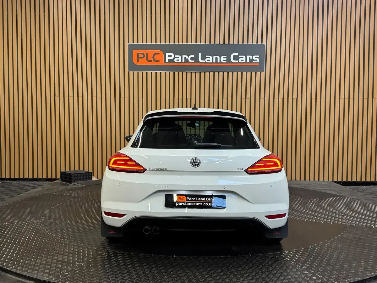 Used VW Scirocco GT 125 HP (91 kW) 2017 White Coupe
